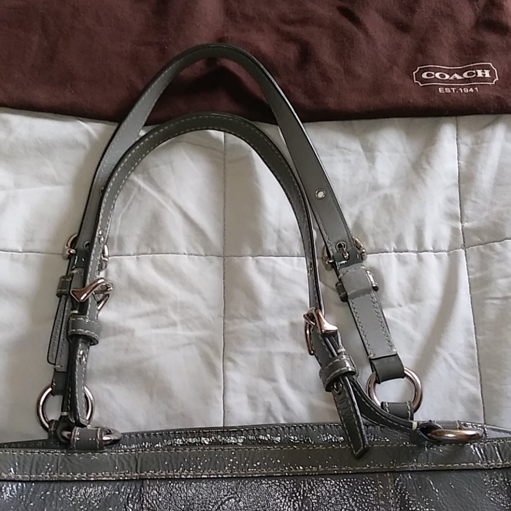 Coach F13761 Patent Leather Satchel W/ Dust Bag - Picture 10 of 12